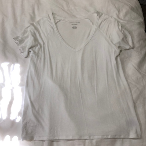 White tee - Picture 1 of 1